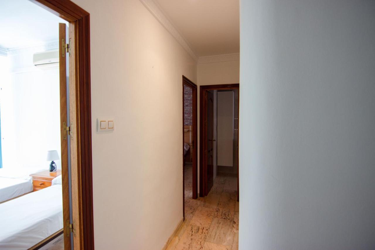 Rentalsevilla Centrico Apartamento Junto Al Guadalquivir Con Parking Coche Mediano Exterior photo