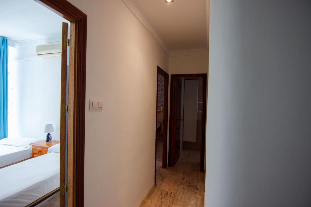 Rentalsevilla Centrico Apartamento Junto Al Guadalquivir Con Parking Coche Mediano Exterior photo